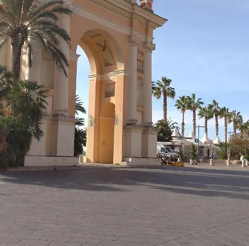 Casa Mariuccia A Due Passi Dal Mare Finale Ligure